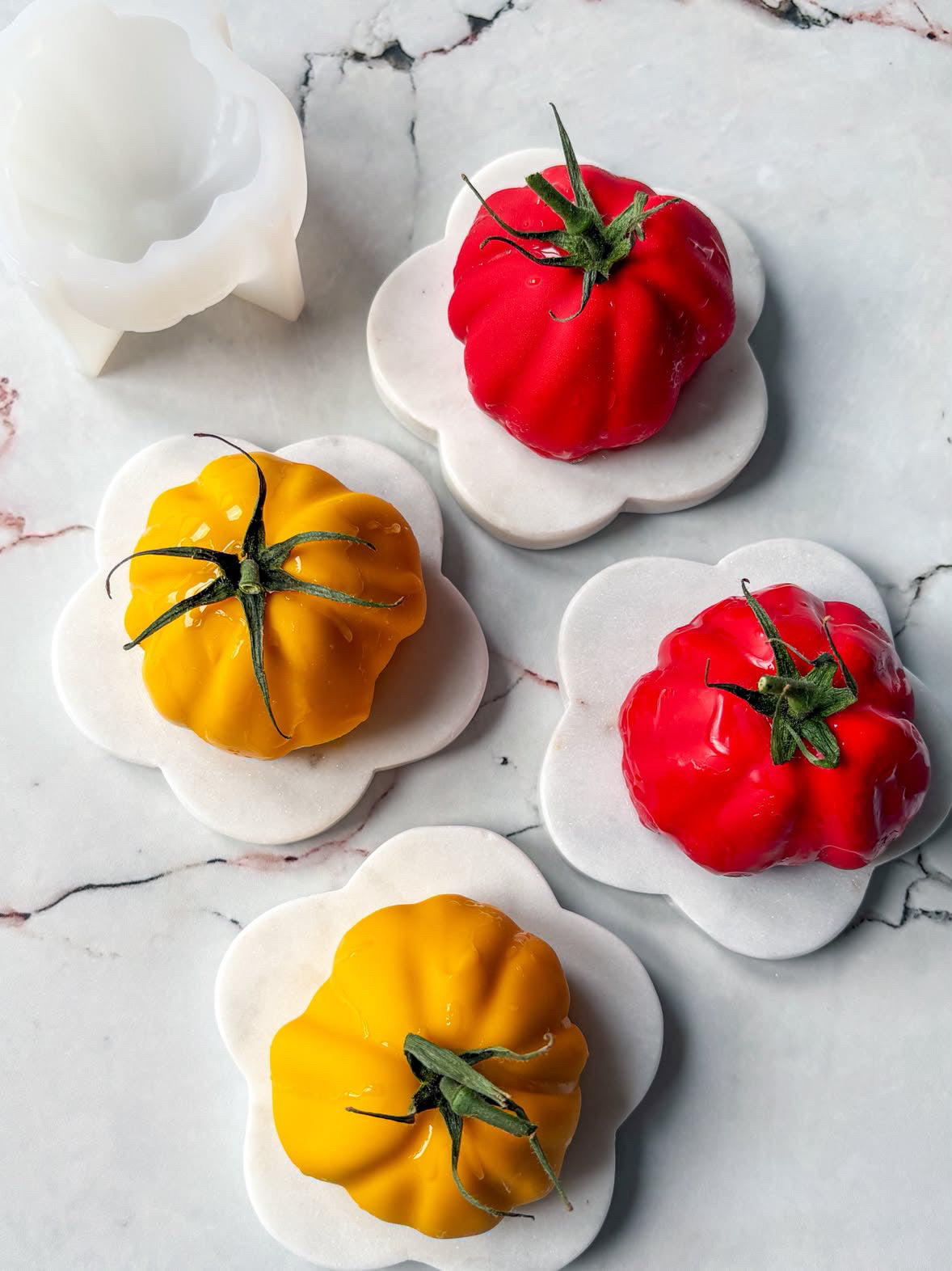 Cake "Pomidor czarny książe"