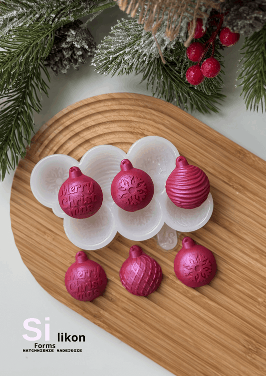 Bombki Merry Christmas